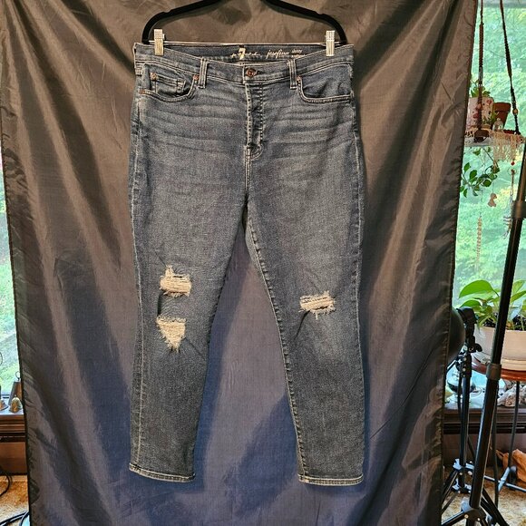 7 For All Mankind Josefina Skinny Boyfriend jeans. Size 32 - Picture 1 of 5